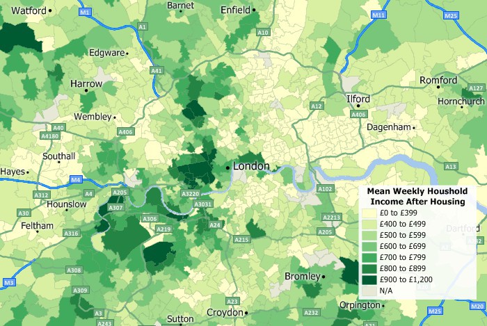 Maptitude demographic software map of Income in Greater London