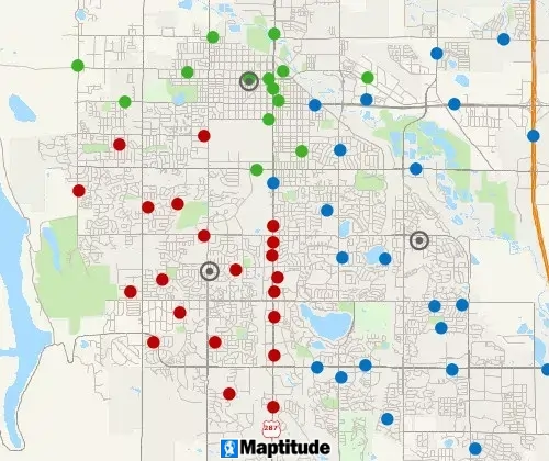 Maptitude map of customers clustered with a maximum number of units capacity