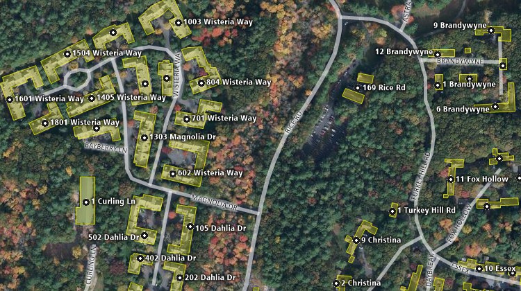 Maptitude SafeGraph alternative map of address points and building footprints